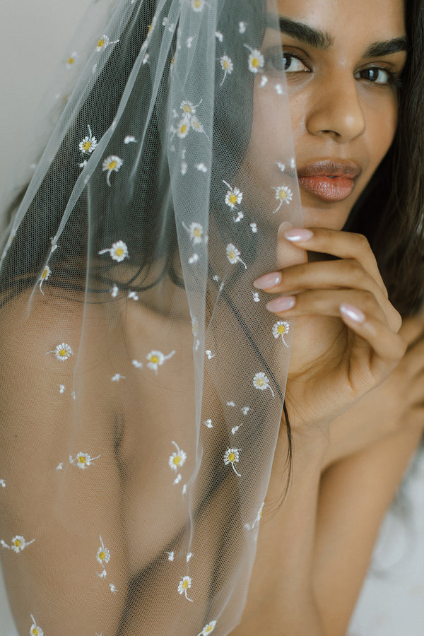 Wild Daisy Veil