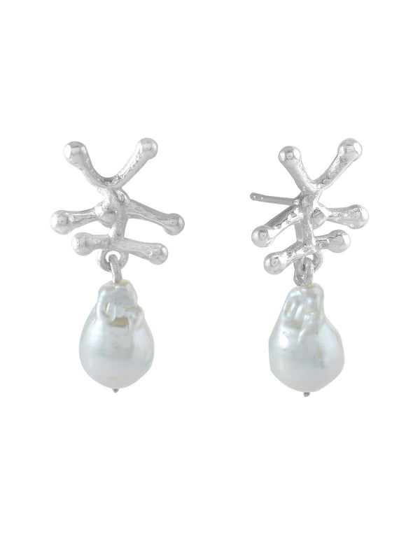 Nuria Earrings - Pearl